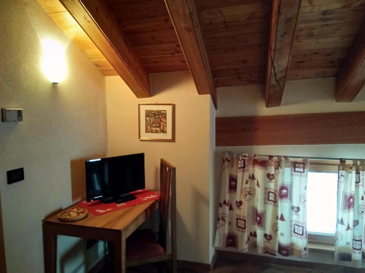 Affittacamere I Picchi Gressan Exterior foto